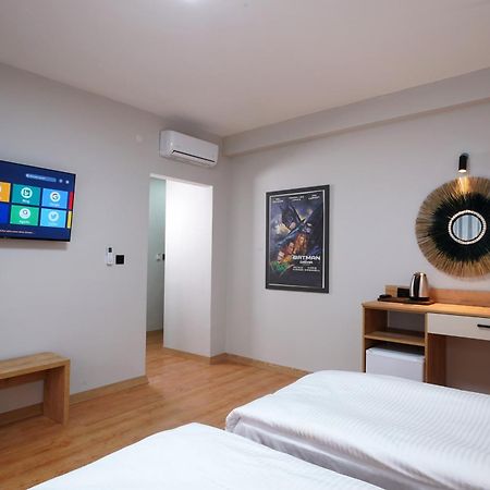Meet Istanbul Hotel Kadikoy Esterno foto