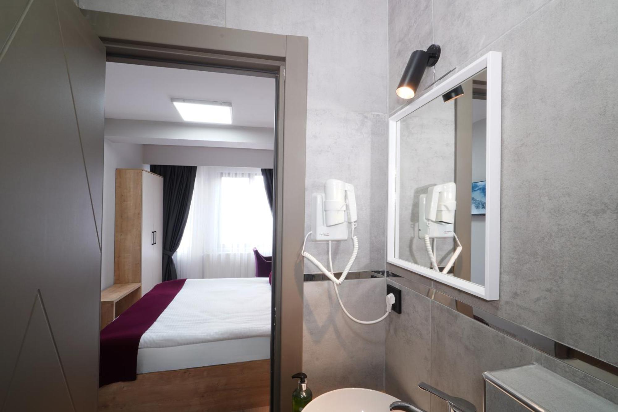 Meet Istanbul Hotel Kadikoy Esterno foto